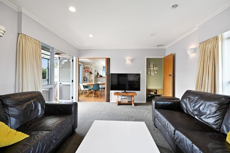 Photo of property in 84 Howell Avenue, Riverlea, Hamilton, 3216