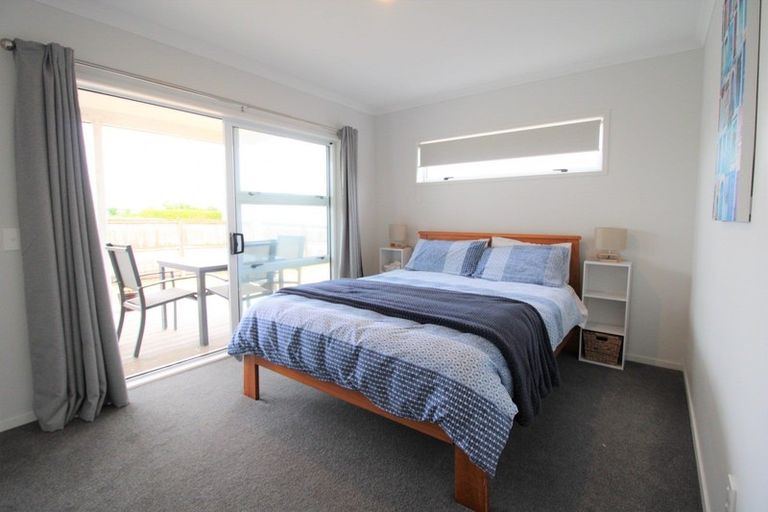 Photo of property in 124 Rangiora Crescent, Matarangi, Whitianga, 3592