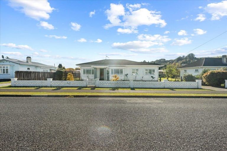 Photo of property in 15 Ngarongo Street, Te Kuiti, 3910