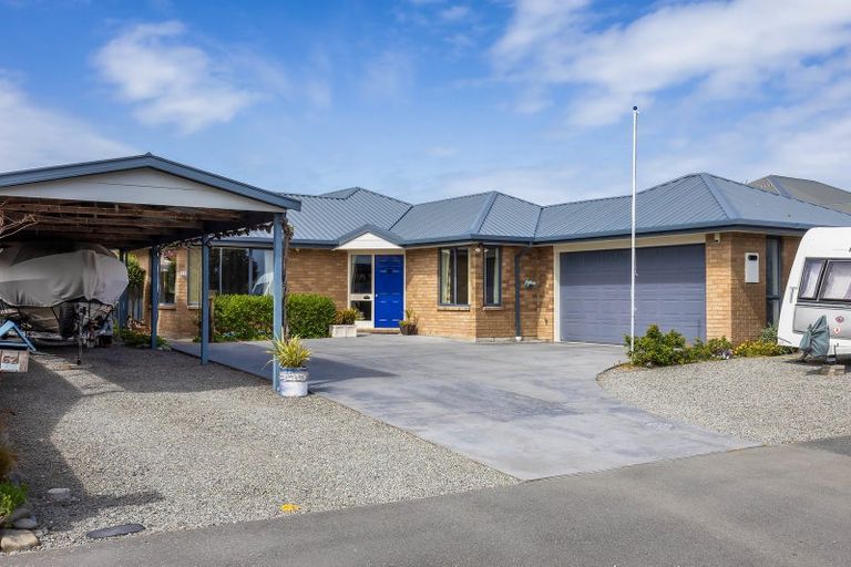Photo of property in 62 Aston Drive, Waimairi Beach, Christchurch, 8083