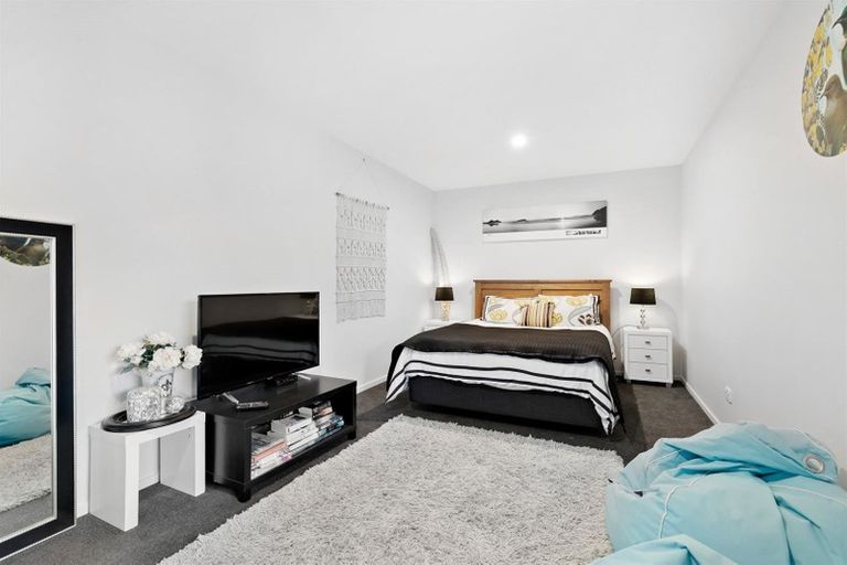 Photo of property in 14 Lakeview Terrace, Lake Hawea, Wanaka, 9382