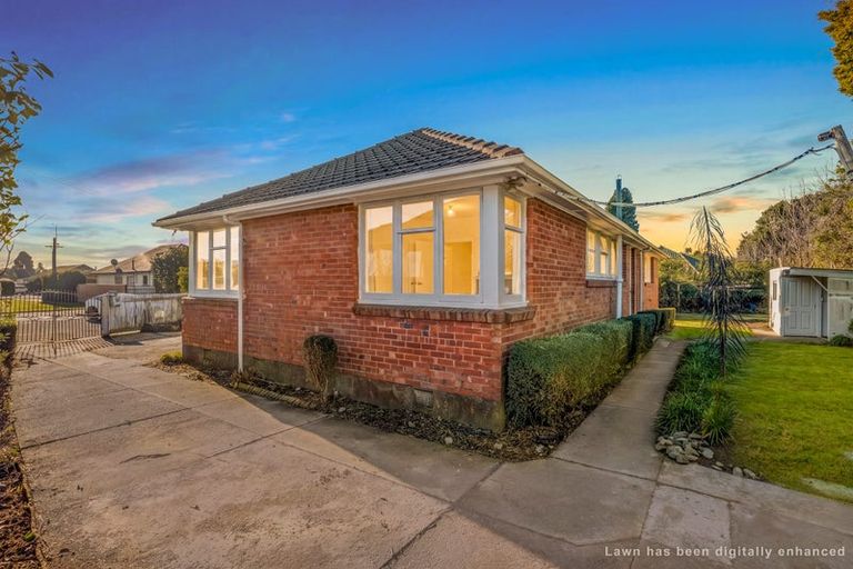 Photo of property in 5 Sealy Place, Bryndwr, Christchurch, 8053