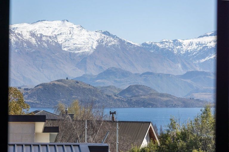 Photo of property in 14 Clearview Street, Wanaka, 9305