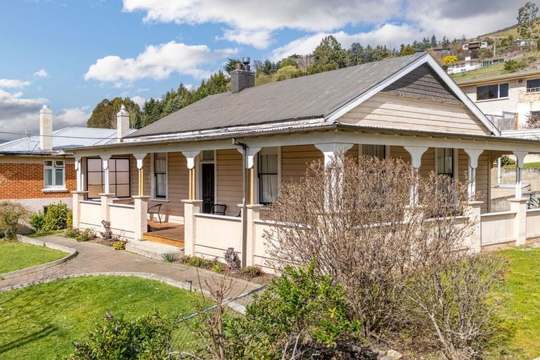 Photo of property in 1 Scotland Street, Roxburgh, 9500