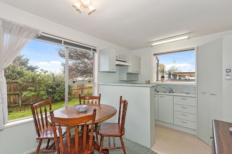 Photo of property in 2/12 Shetland Street, Woolston, Christchurch, 8062