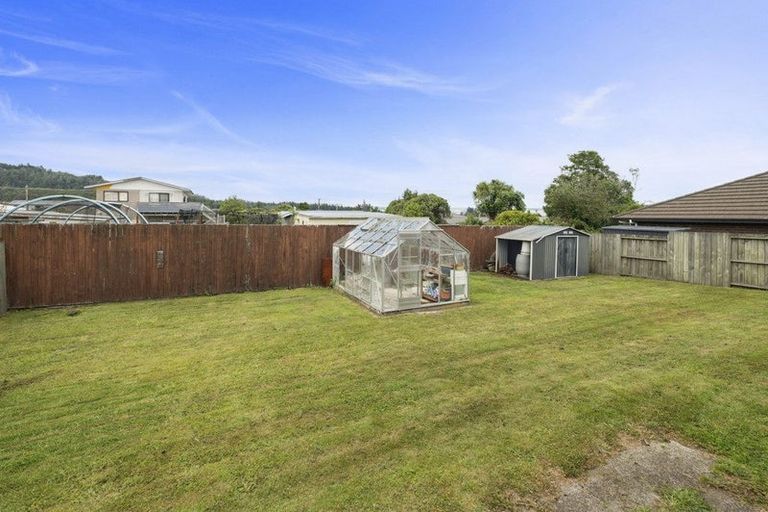 Photo of property in 17 Mckenzie Road, Owhata, Rotorua, 3010
