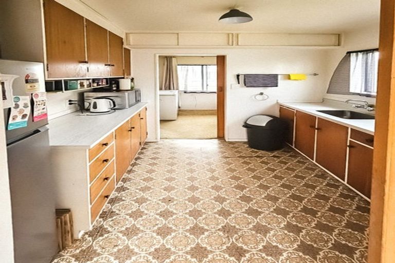 Photo of property in 62a Te Rauparaha Street, Otaki, 5512