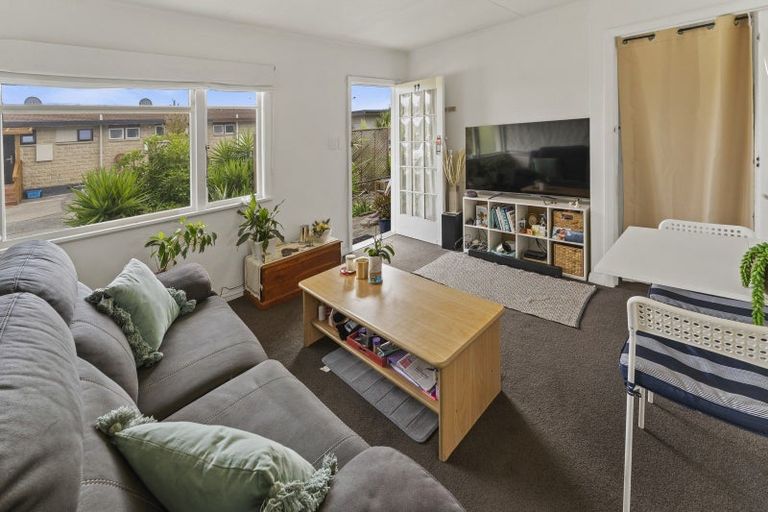 Photo of property in 17 Centennial Road, Tahunanui, Nelson, 7011