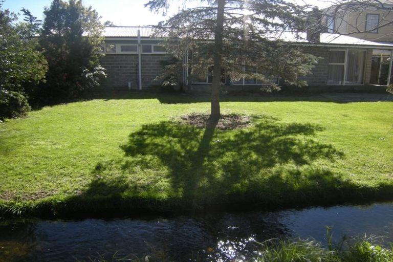 Photo of property in 9 Selwyn Street, Leeston, 7632