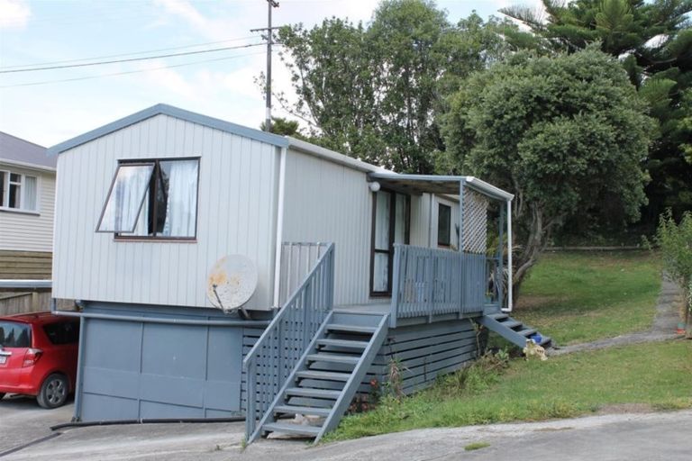 Photo of property in 93 Hurndall Street East, Maungaturoto, 0520