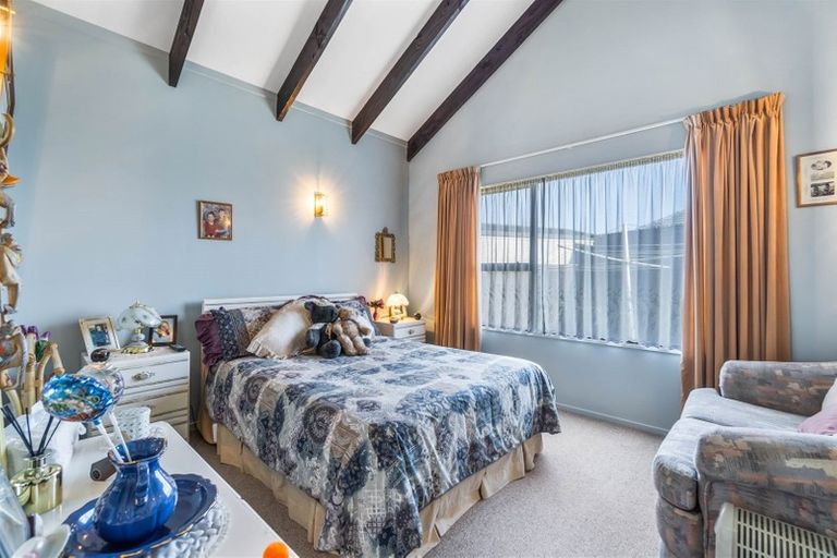 Photo of property in 2/49 Hay Street, Bromley, Christchurch, 8062