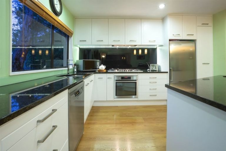 Photo of property in 12 Furneaux Grove, Whitby, Porirua, 5024