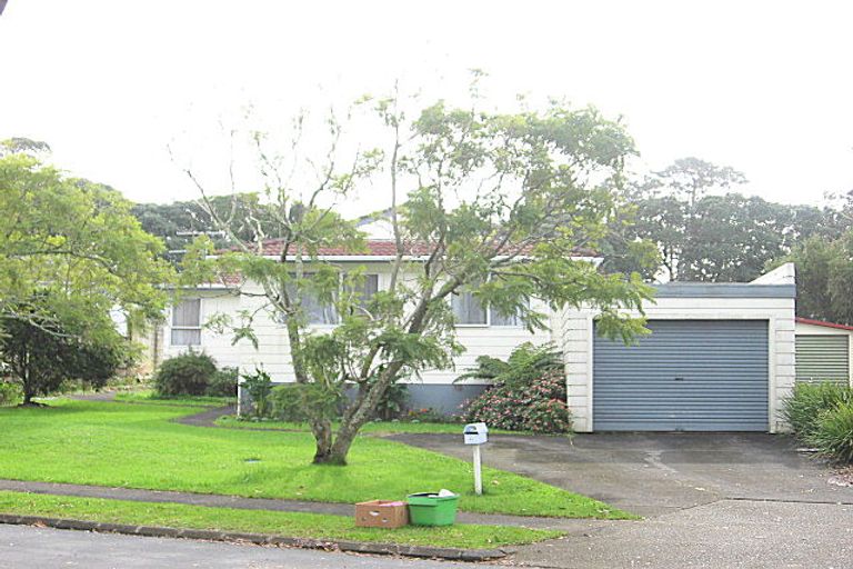 Photo of property in 41 Lisa Rise, Half Moon Bay, Auckland, 2012