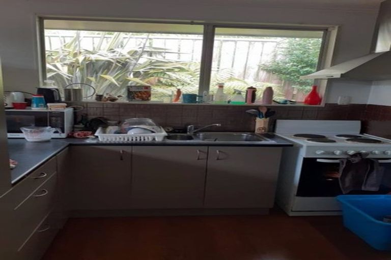 Photo of property in 77 Lord Street, Stokes Valley, Lower Hutt, 5019