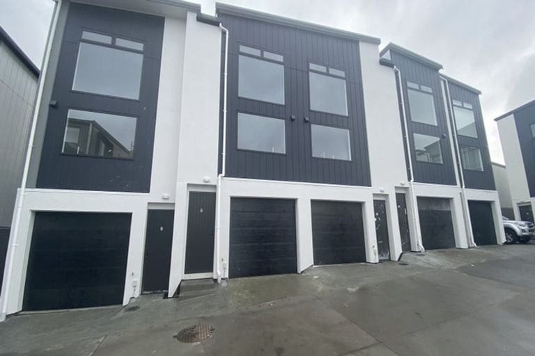 Photo of property in 9 Pukakaho Lane, Papatoetoe, Auckland, 2025