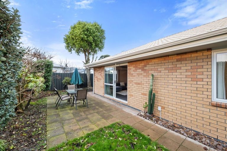 Photo of property in 21 Dampier Street, Woolston, Christchurch, 8023