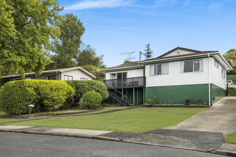 Photo of property in 44 Bellfield Road, Opaheke, Papakura, 2113