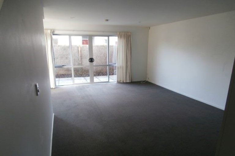 Photo of property in 49 Fairfield Avenue, Addington, Christchurch, 8024