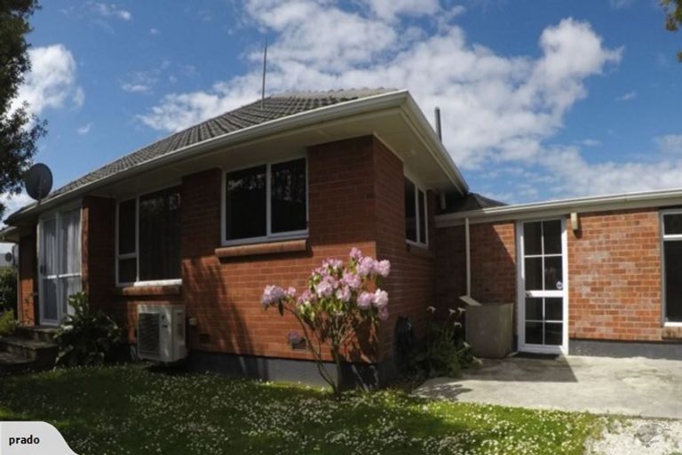 Photo of property in 12 Bradshaw Terrace, Riccarton, Christchurch, 8011