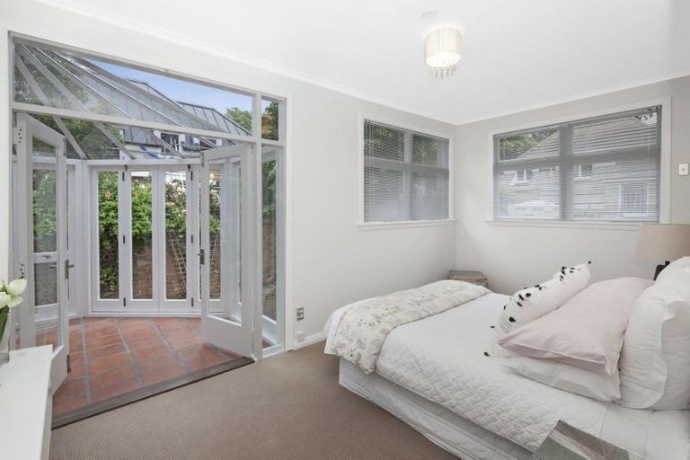 Photo of property in 21a Snowdon Road, Fendalton, Christchurch, 8052