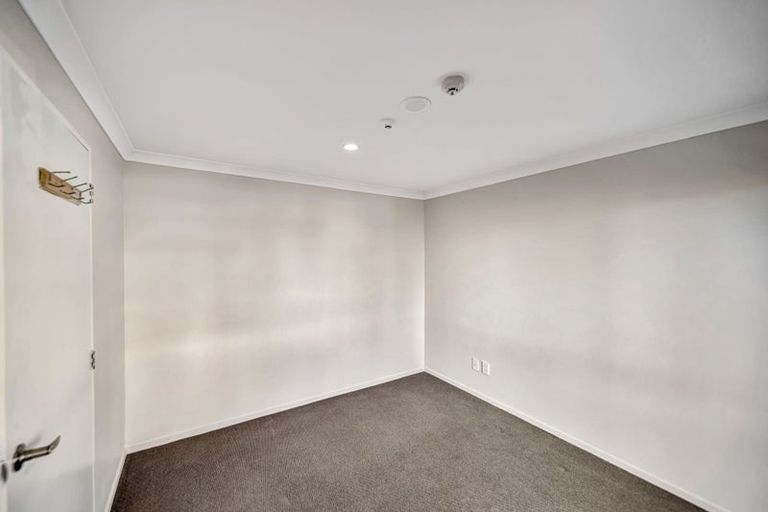Photo of property in 9/46 Carlos Drive, Flat Bush, Auckland, 2016