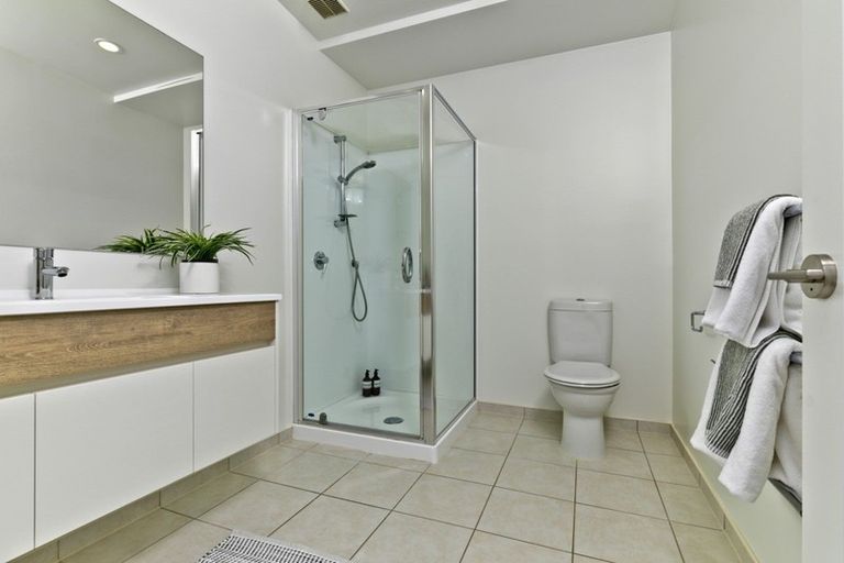 Photo of property in 17/40 Scarlet Oak Drive, Schnapper Rock, Auckland, 0632