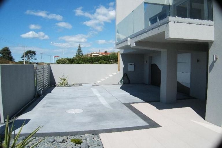 Photo of property in 688 Papamoa Beach Road, Papamoa Beach, Papamoa, 3118