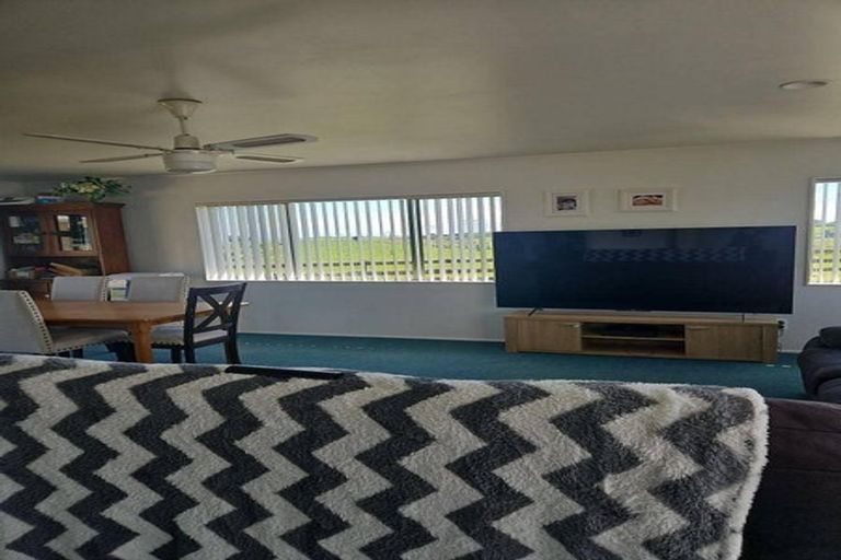 Photo of property in 44 Otaraoa Road, Motunui, Waitara, 4383