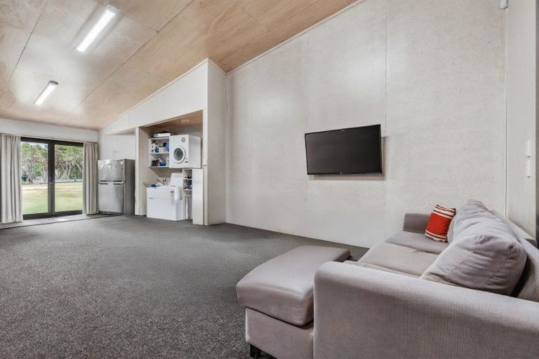 Photo of property in 16 Wai Matangi Place, Motuoapa, 3382