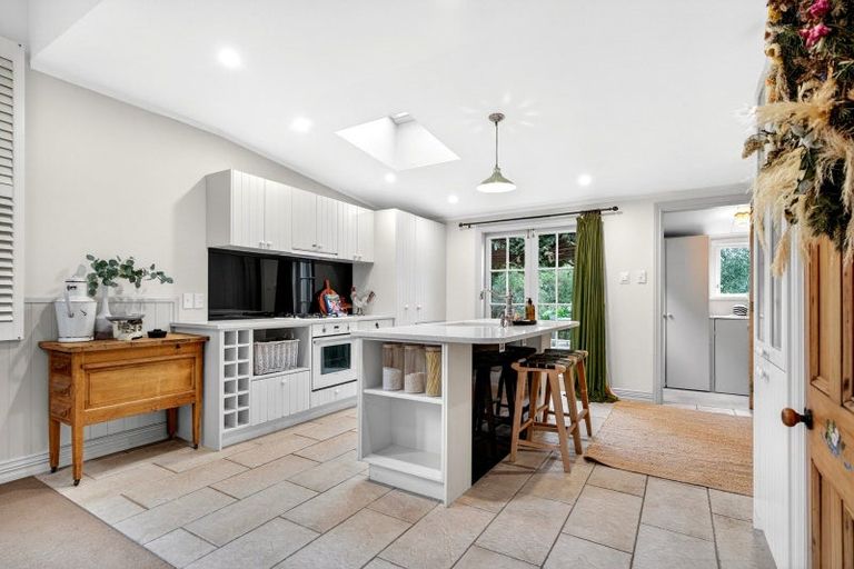 Photo of property in 24 Papawai Road, Greytown, 5712