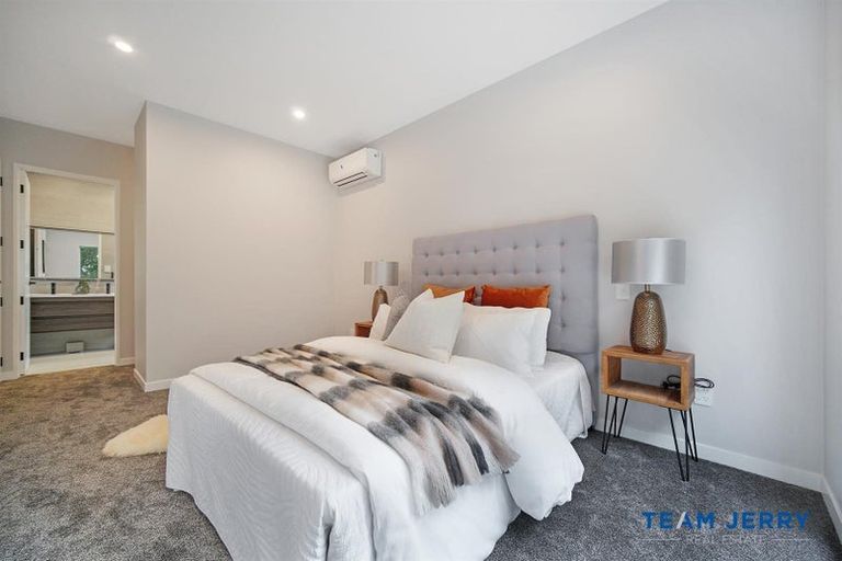 Photo of property in 25 Yellow Pear Lane, Karaka, 2578