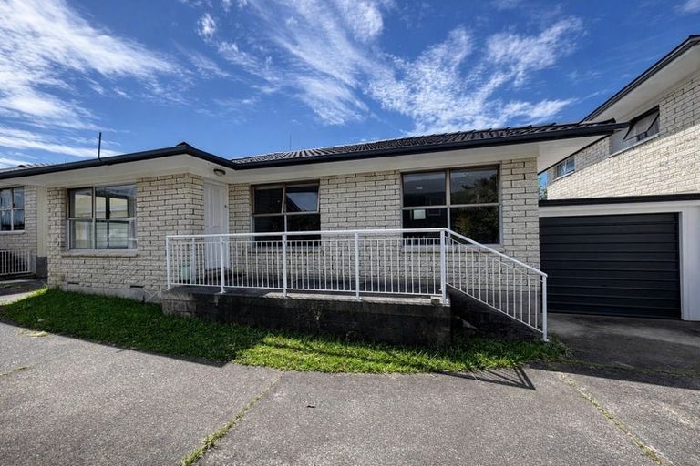 Photo of property in 11 Waitemata Road, Hauraki, Auckland, 0622