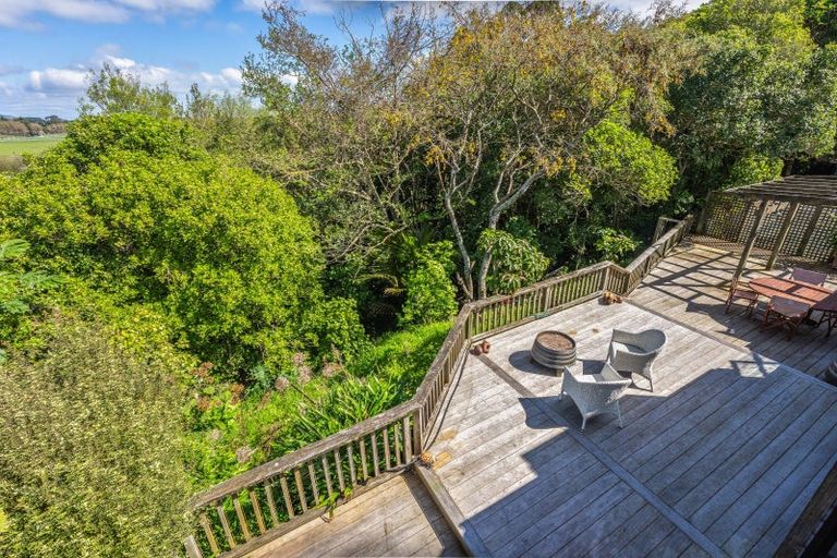 Photo of property in 35 Oriwa Crescent, Otaki, 5512