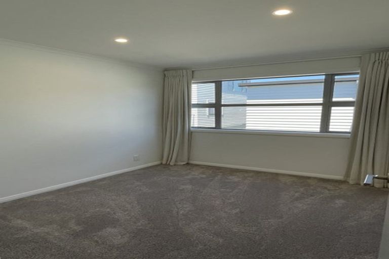 Photo of property in 10 Lucern Lane, Petone, Lower Hutt, 5012