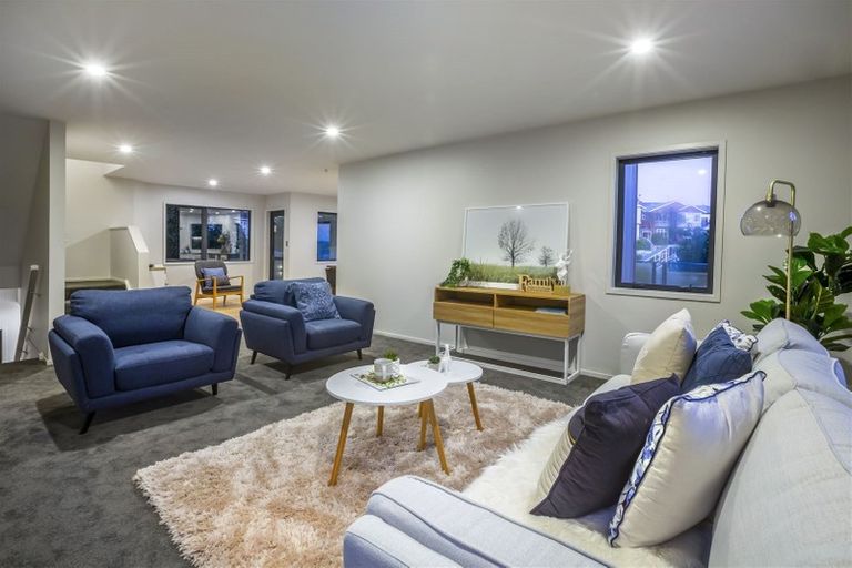 Photo of property in 149 Kelburn Parade, Kelburn, Wellington, 6012