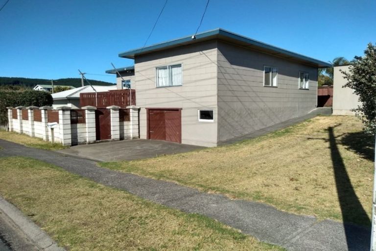 Photo of property in 302 Martyn Road, Whangamata, 3620