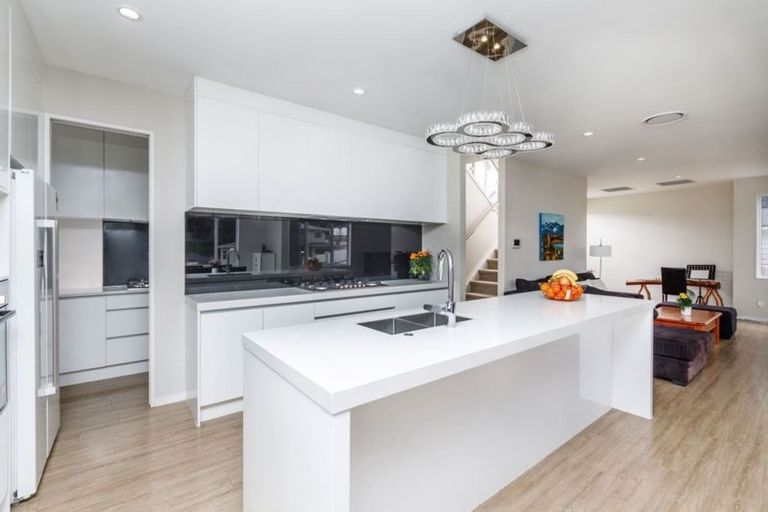 Photo of property in 45 Golden Morning Drive, Albany Heights, Auckland, 0632