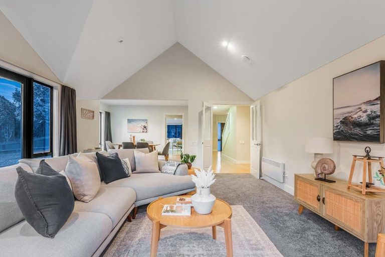 Photo of property in 66 Joseph Banks Drive, Whitby, Porirua, 5024