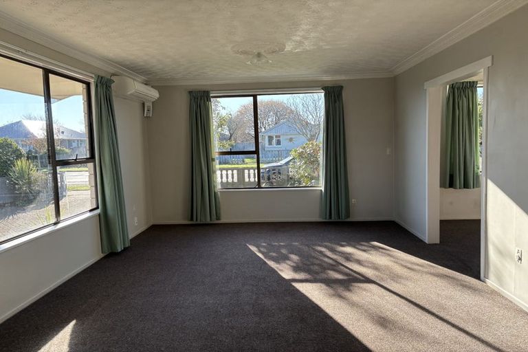 Photo of property in 289 Hendersons Road, Hoon Hay, Christchurch, 8025