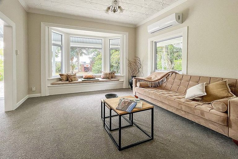 Photo of property in 29 Spenser Street, Milton, 9220