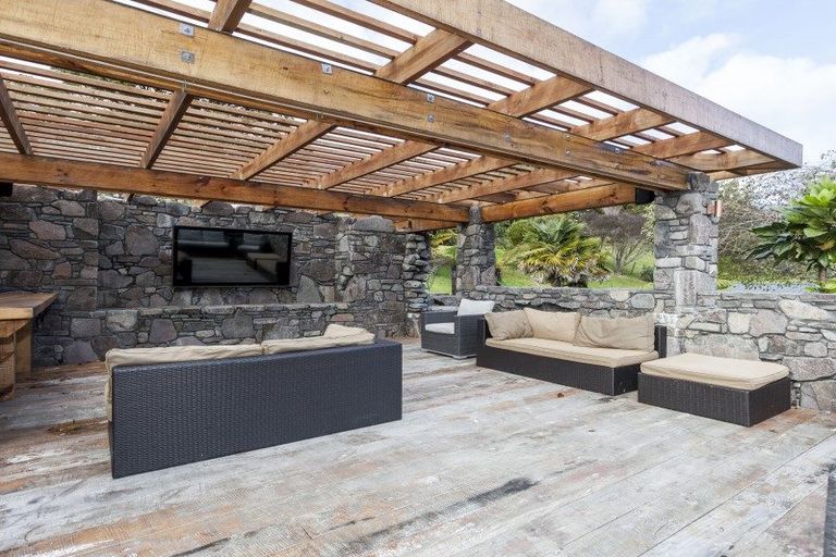 Photo of property in 5 Rewa Rewa Valley, Tairua, 3508