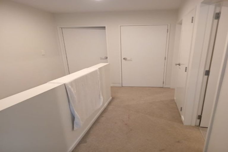 Photo of property in 18 Whai Hua Lane, Mangere Bridge, Auckland, 2022