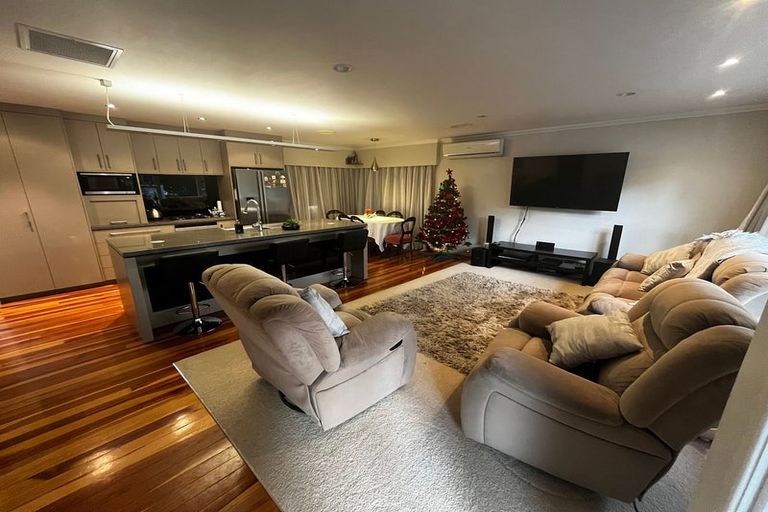 Photo of property in 2 Carrington Avenue, Hillcrest, Hamilton, 3216