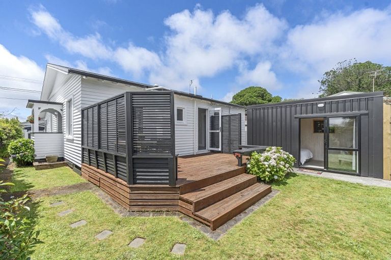Photo of property in 178 Carrington Street, Lower Vogeltown, New Plymouth, 4310