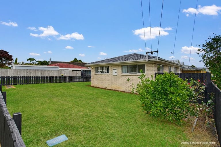 Photo of property in 1/5 Royal Arch Place, Rosehill, Papakura, 2113