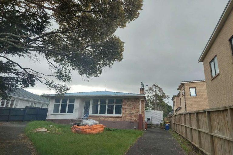 Photo of property in 38 Kervil Avenue, Te Atatu Peninsula, Auckland, 0610