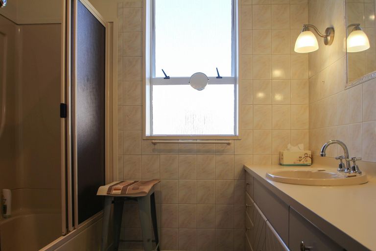 Photo of property in 61 Tyne Street, South Hill, Oamaru, 9400