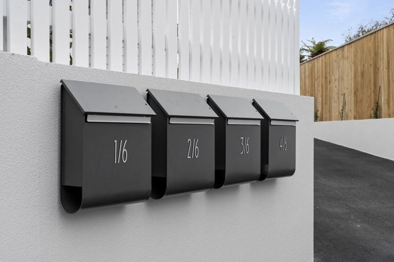 Photo of property in 4/6 Ensors Road, Opawa, Christchurch, 8023