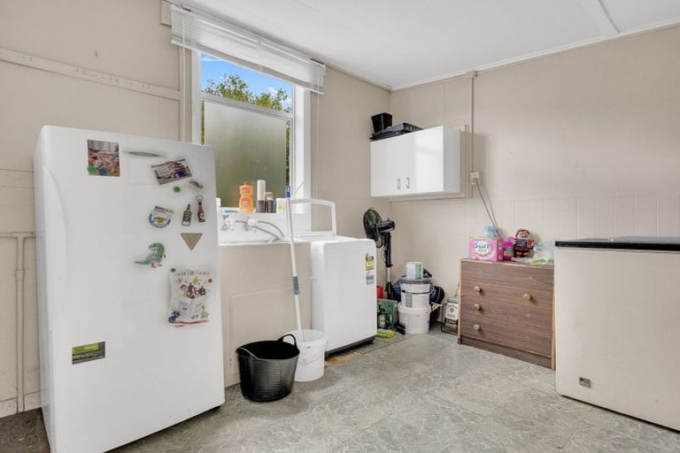 Photo of property in 61 Swinburn Street, Dannevirke, 4930