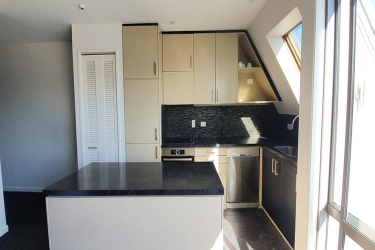 Photo of property in 18/245 Montreal Street, Christchurch Central, Christchurch, 8013